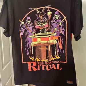 Men’s Steven Rhodes “The Morning Ritual” shirt.